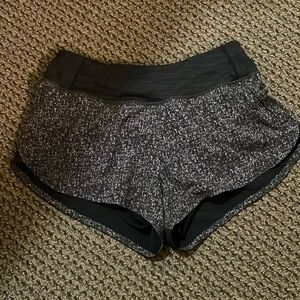 Outdoor voices Hudson shorts 2.5 inseam